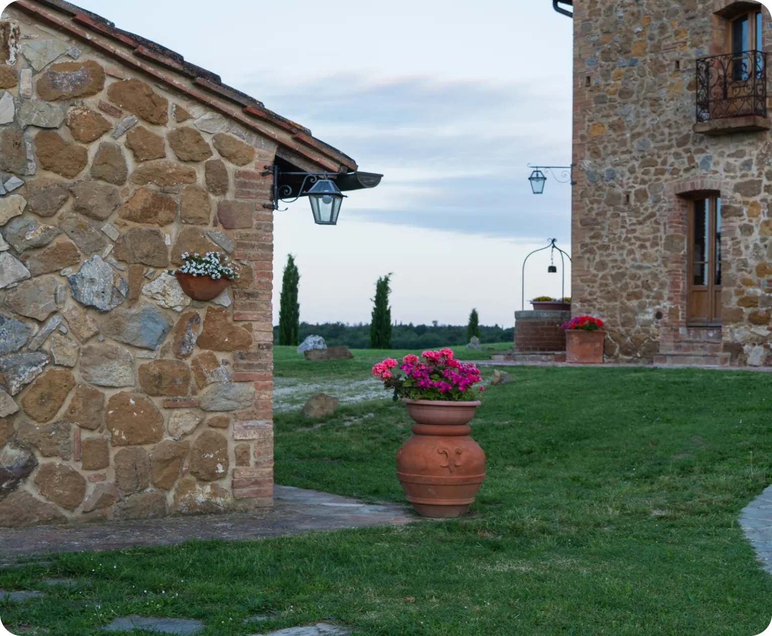 un rifugio autentico, dove respirare lentezza, ritrovare equilibrio e ascoltare il ritmo semplice della terra un rifugio autentico, dove respirare lentezza, ritrovare equilibrio e ascoltare il ritmo semplice della terra