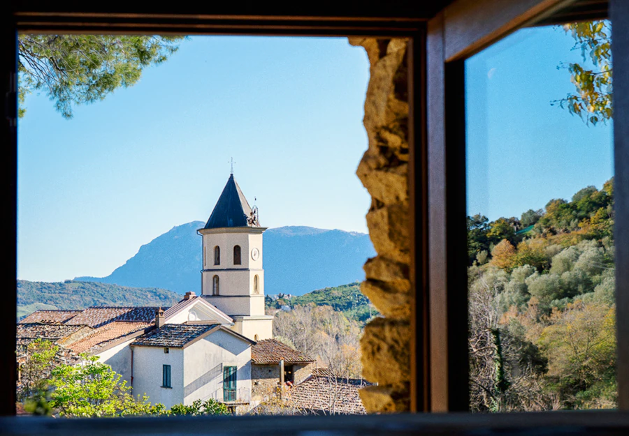 un rifugio autentico, dove respirare lentezza, ritrovare equilibrio e ascoltare il ritmo semplice della terra