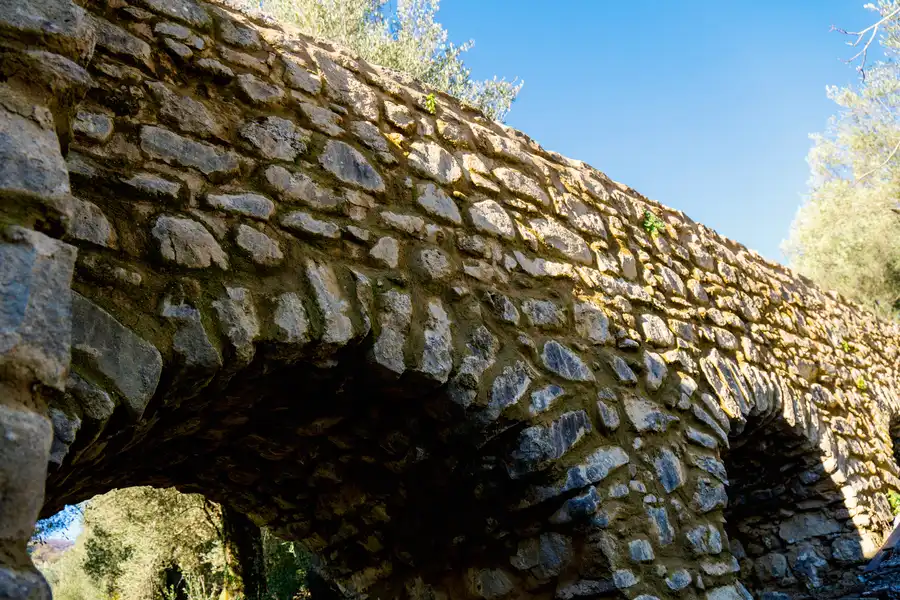 uno spazio di riposo, meditazione e connessione profonda con l'ambiente